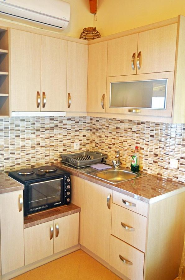 Helen Apartments Λούκοβο Εξωτερικό φωτογραφία