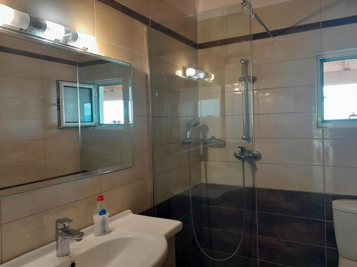Helen Apartments Λούκοβο Εξωτερικό φωτογραφία